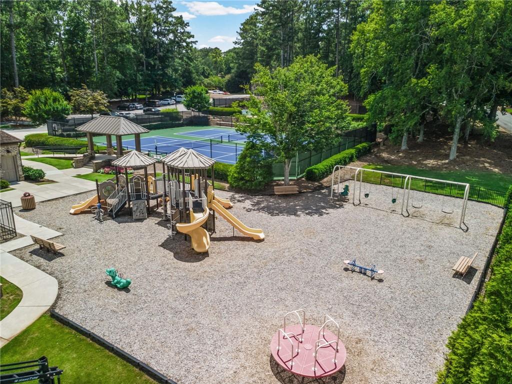 3915 Merriweather