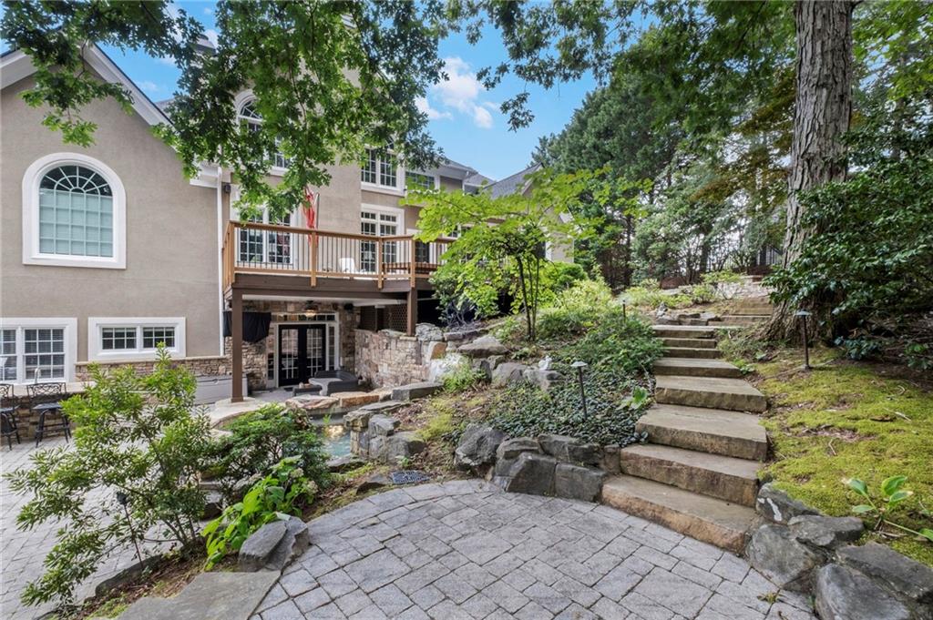 3915 Merriweather