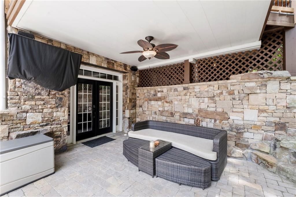 3915 Merriweather
