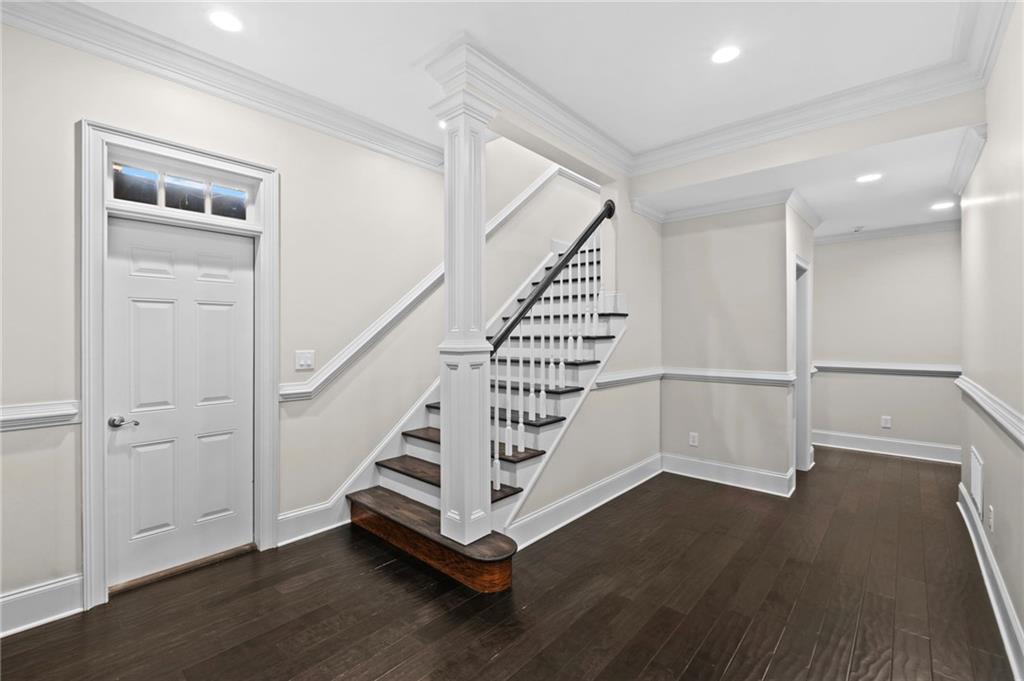 3915 Merriweather
