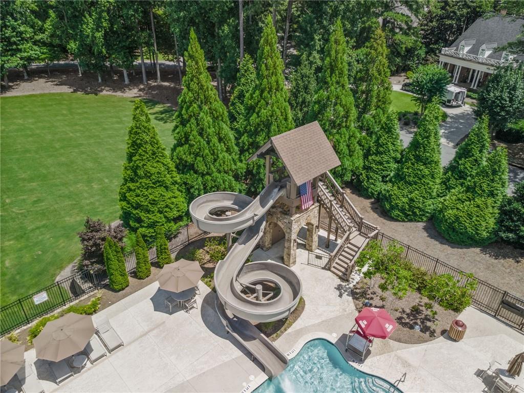 3915 Merriweather