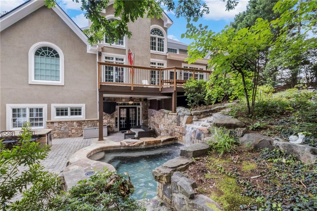 3915 Merriweather