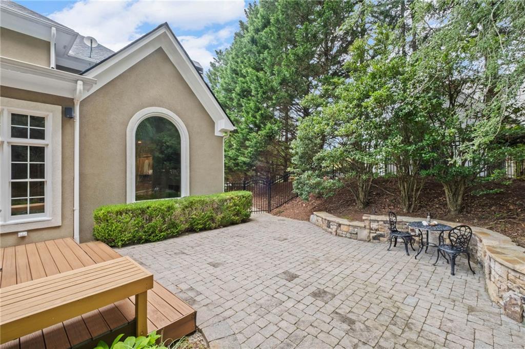 3915 Merriweather