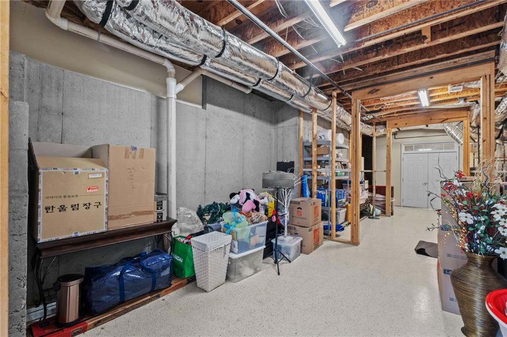3915 Merriweather