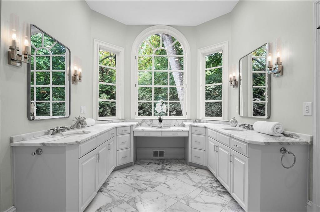 455 Laurel Chase Court