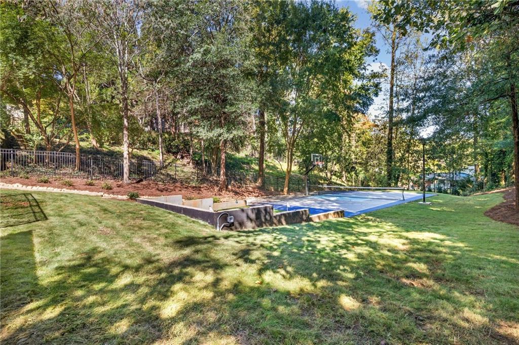 4731 Dudley Lane