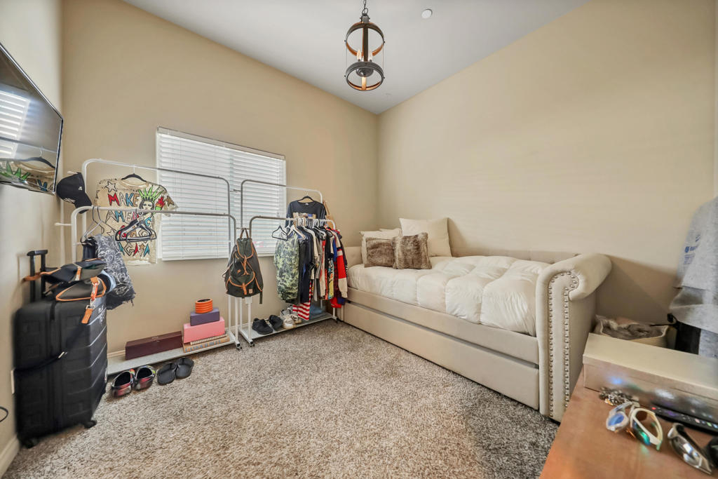 31715 Avenida Alvera