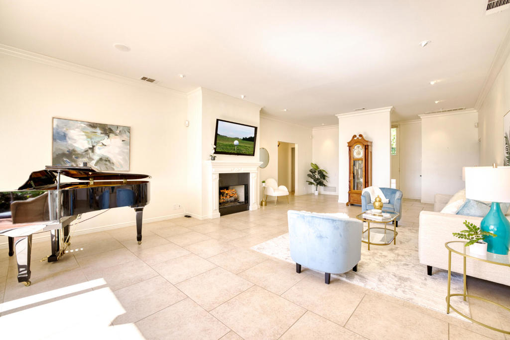 46940 Somia Court