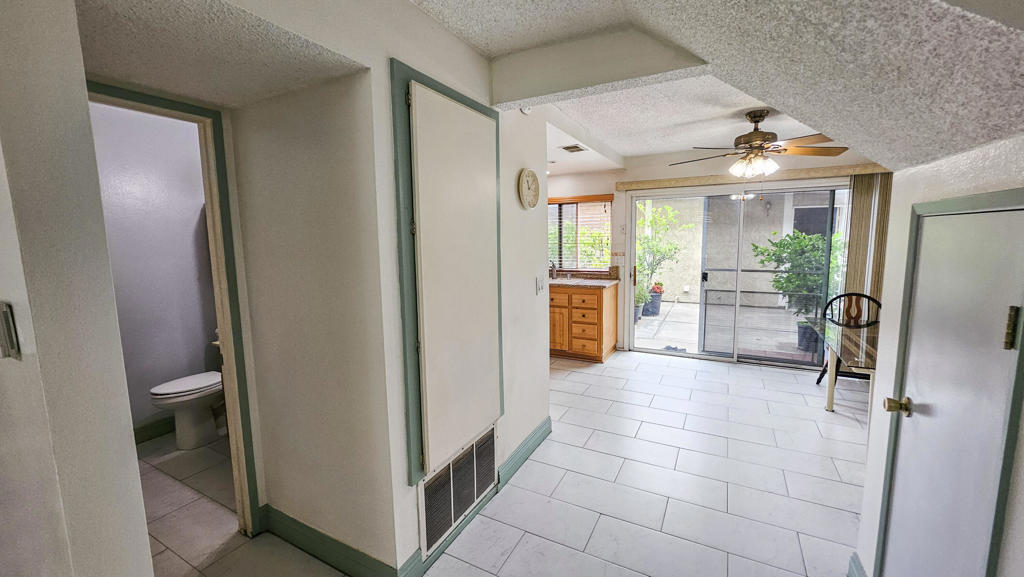 15226 Shadybend Drive 32