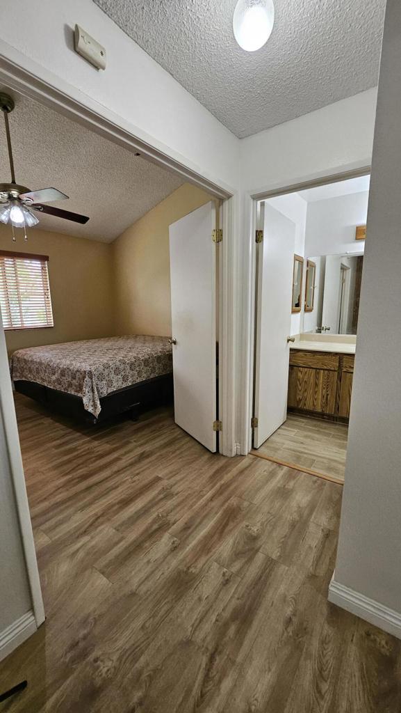 15226 Shadybend Drive 32