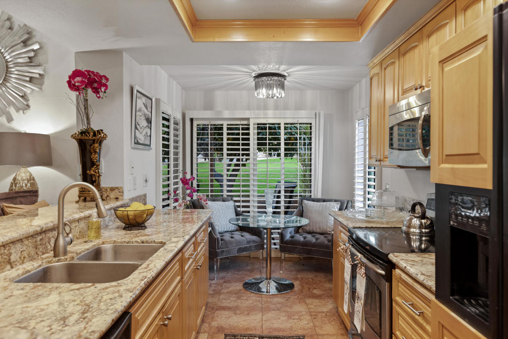 73335 Oriole Court