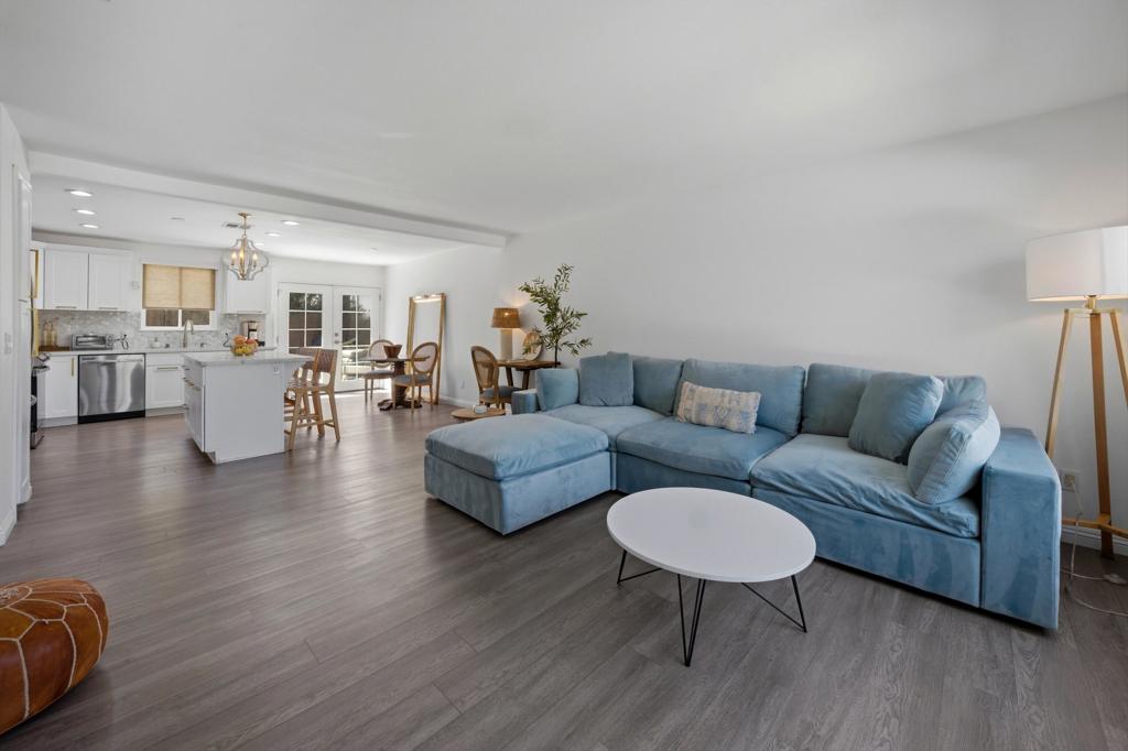 52905 Avenida Martinez