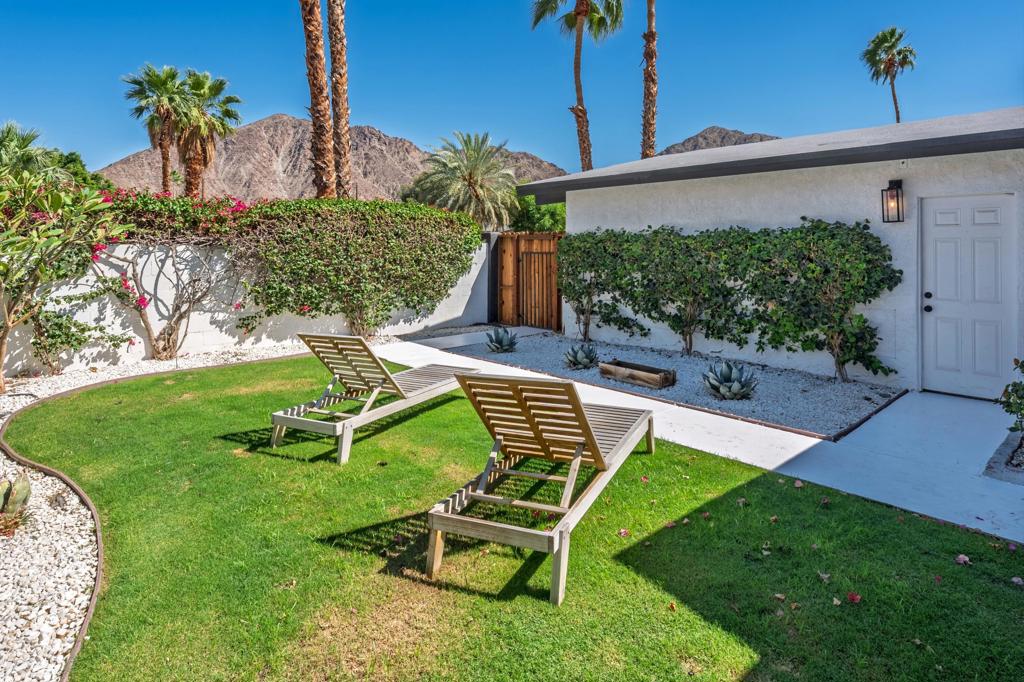 52905 Avenida Martinez