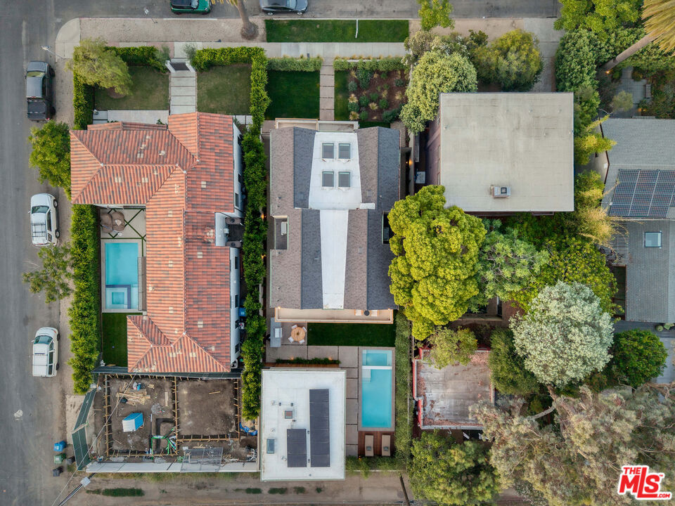 2307 Louella Avenue