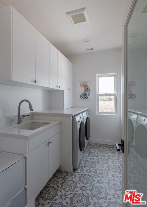 4235 Lafayette Place