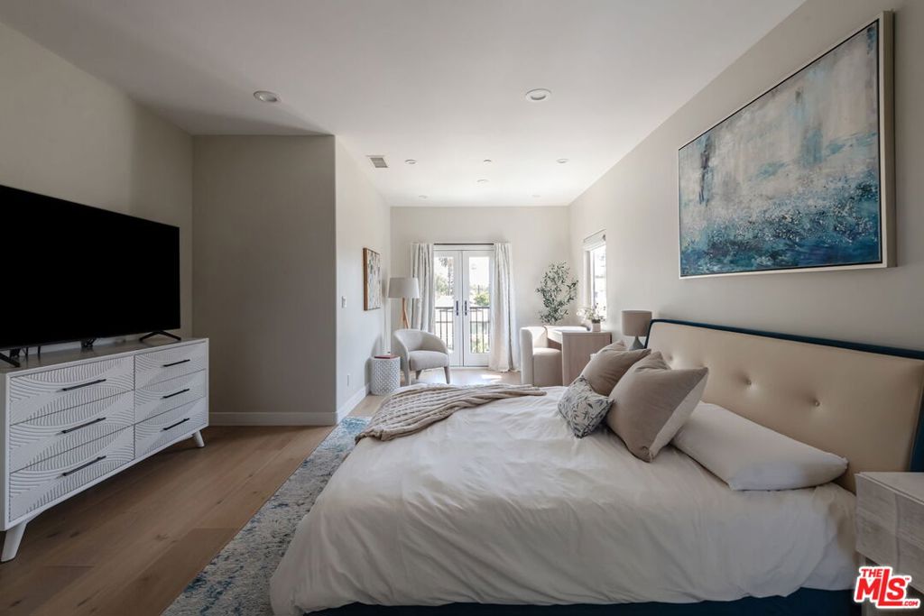 4235 Lafayette Place