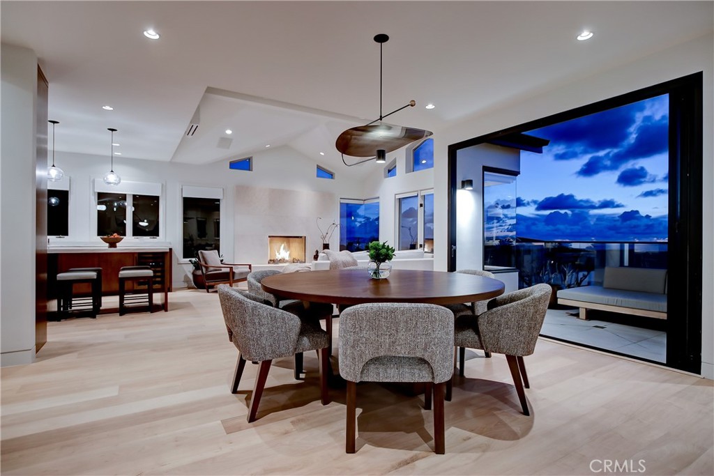 1712 Manhattan Avenue