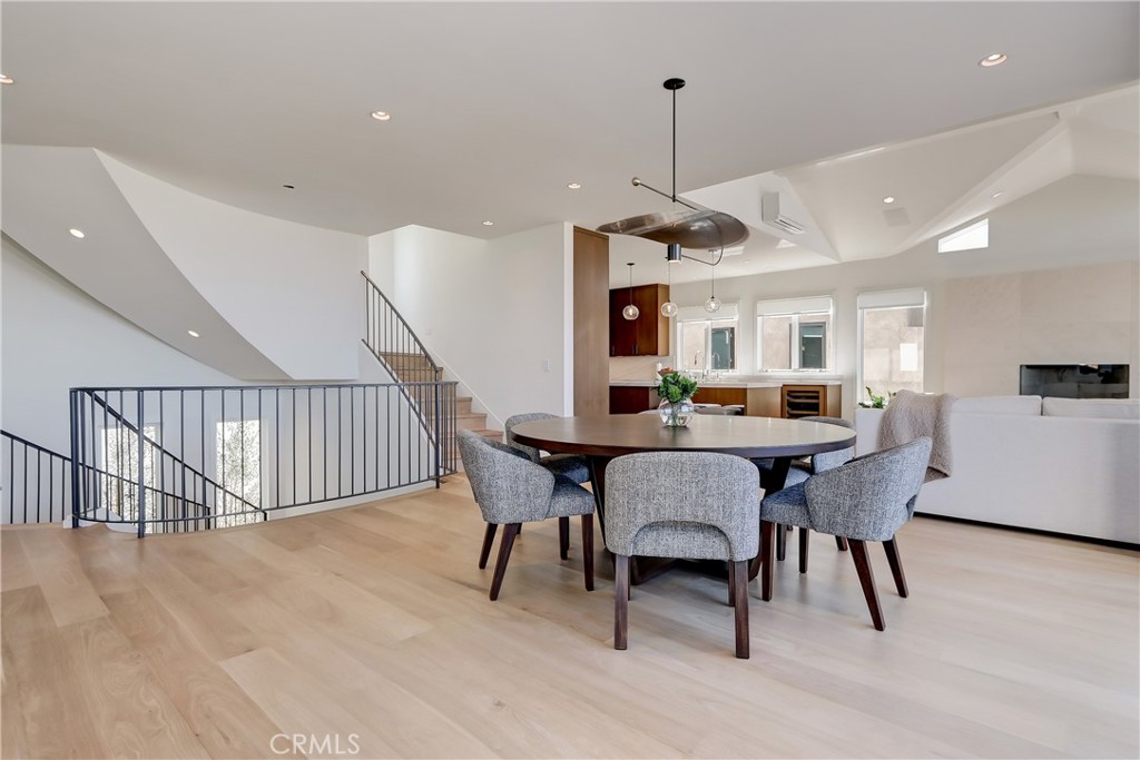 1712 Manhattan Avenue