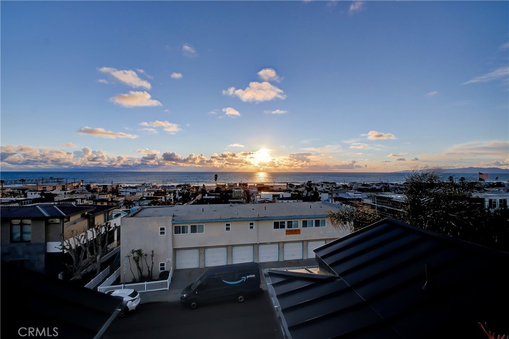 1712 Manhattan Avenue