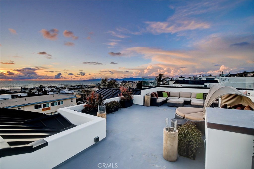 1712 Manhattan Avenue