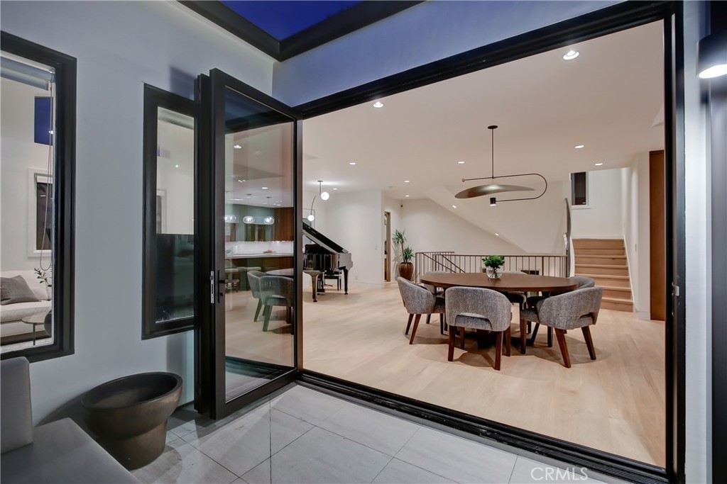 1712 Manhattan Avenue