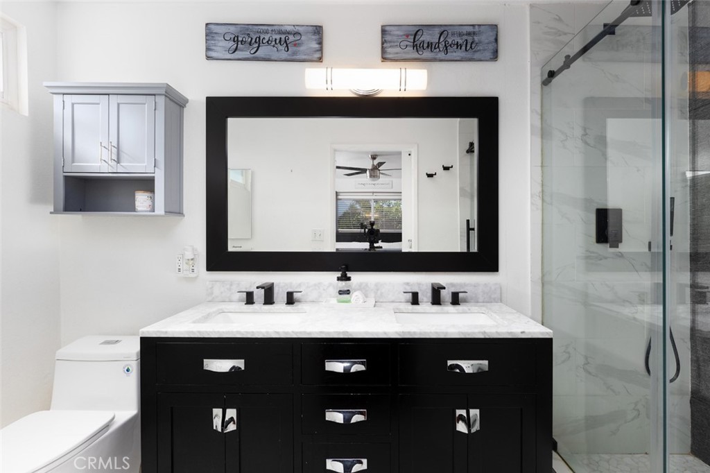 15217 Eastwood Avenue