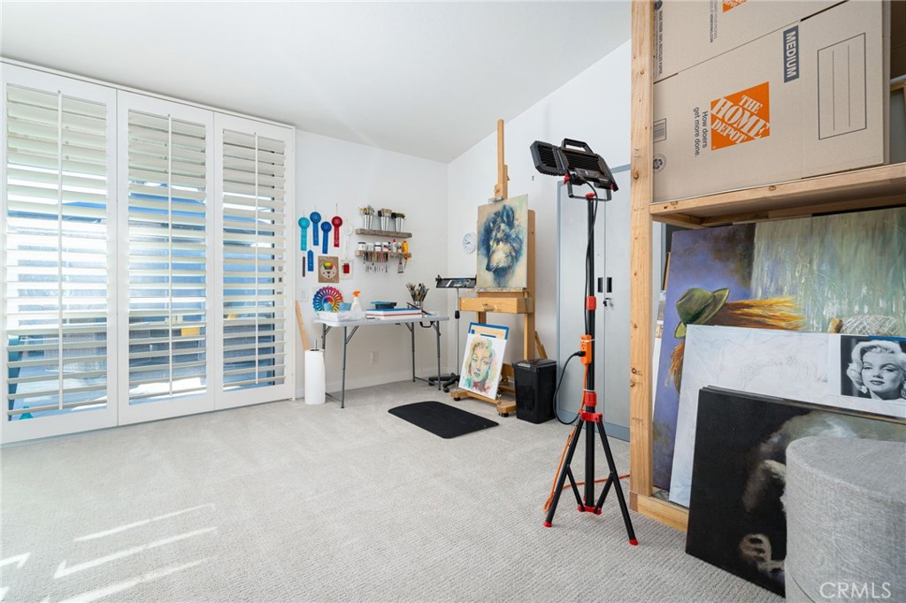 48895 Mariposa Drive