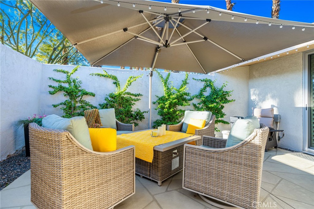 48895 Mariposa Drive