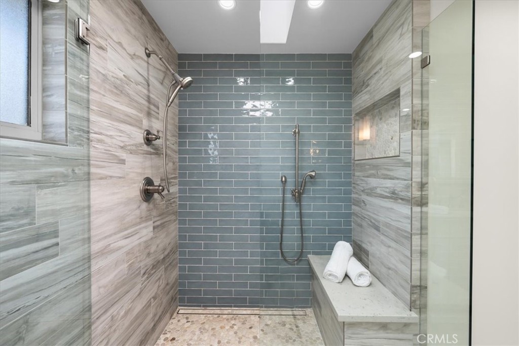 201 Calle Miramar 35