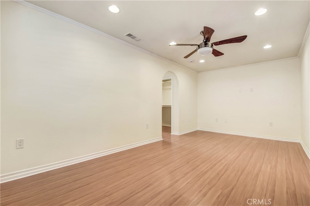 1363 Mckinley Avenue