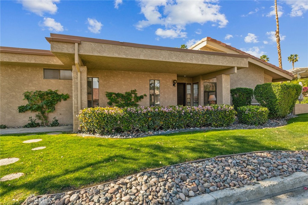48965 Wildwood Lane