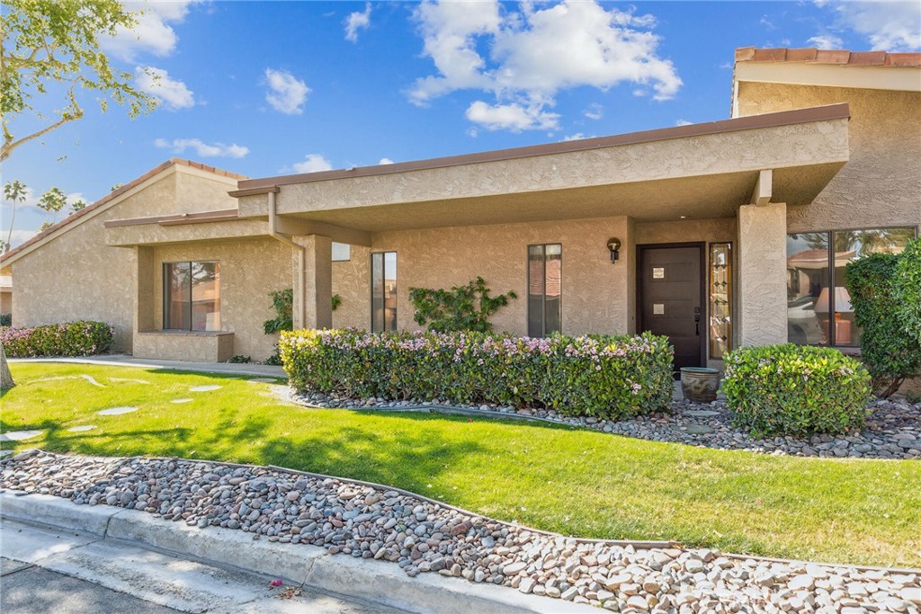 48965 Wildwood Lane