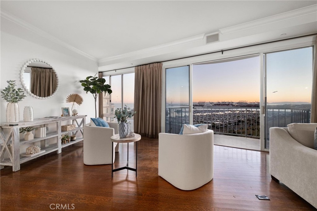 850 E Ocean Boulevard 1508