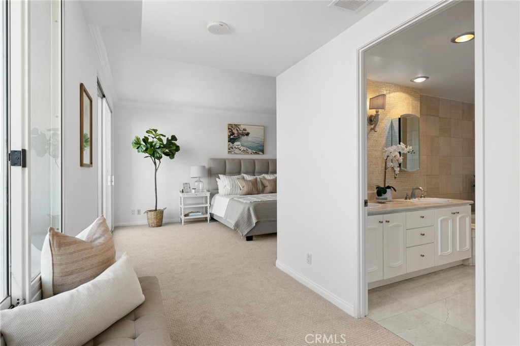 850 E Ocean Boulevard 1508