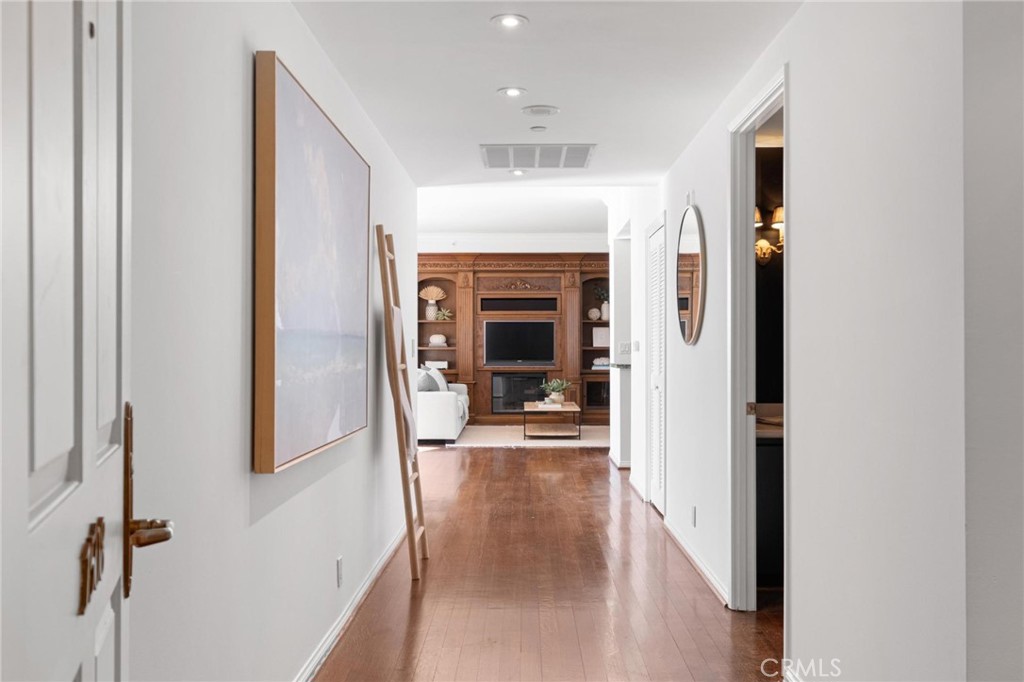 850 E Ocean Boulevard 1508