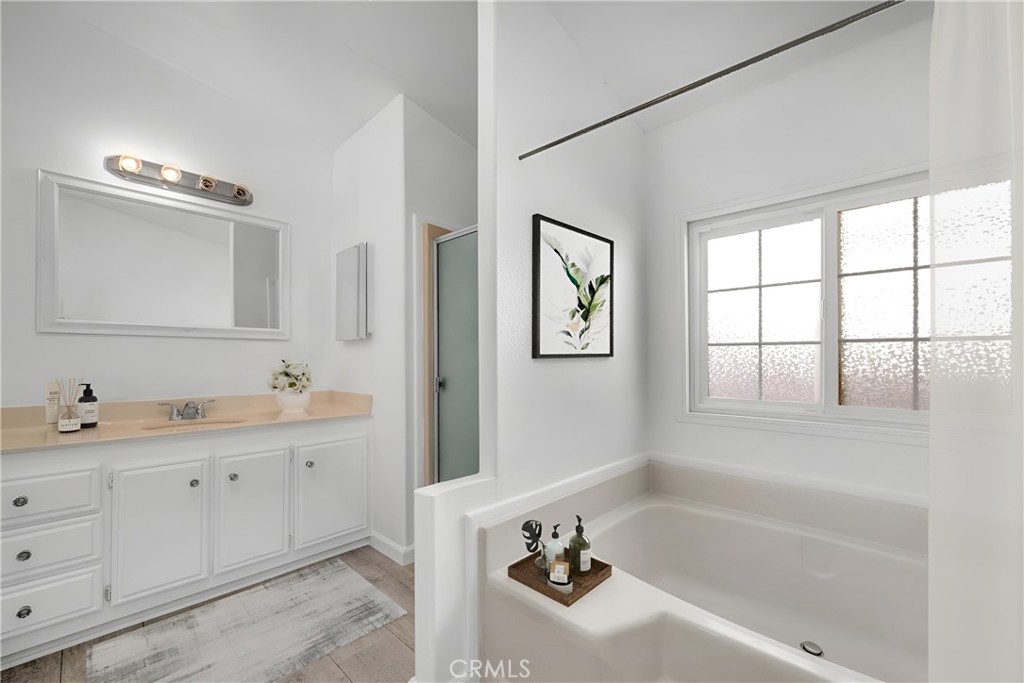 31915 Quartz Lane