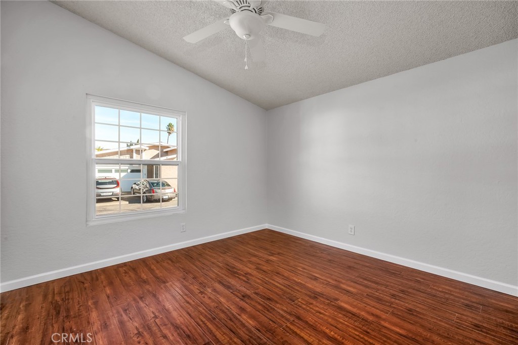 31915 Quartz Lane