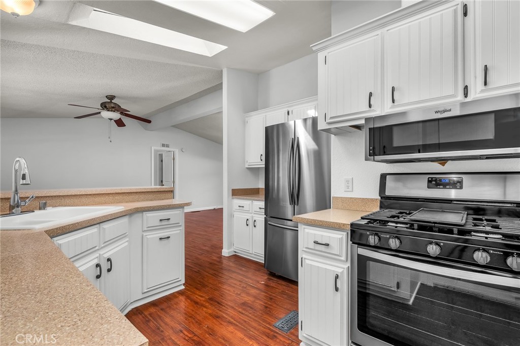 31915 Quartz Lane