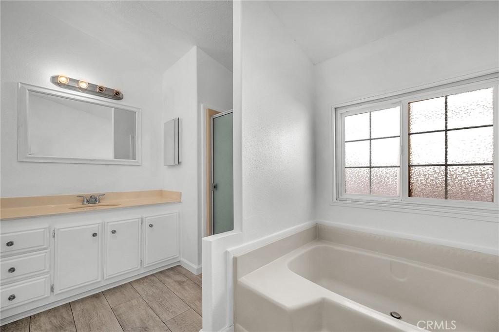 31915 Quartz Lane