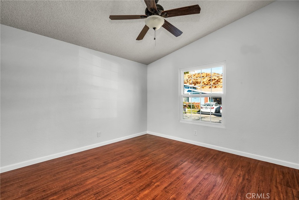 31915 Quartz Lane
