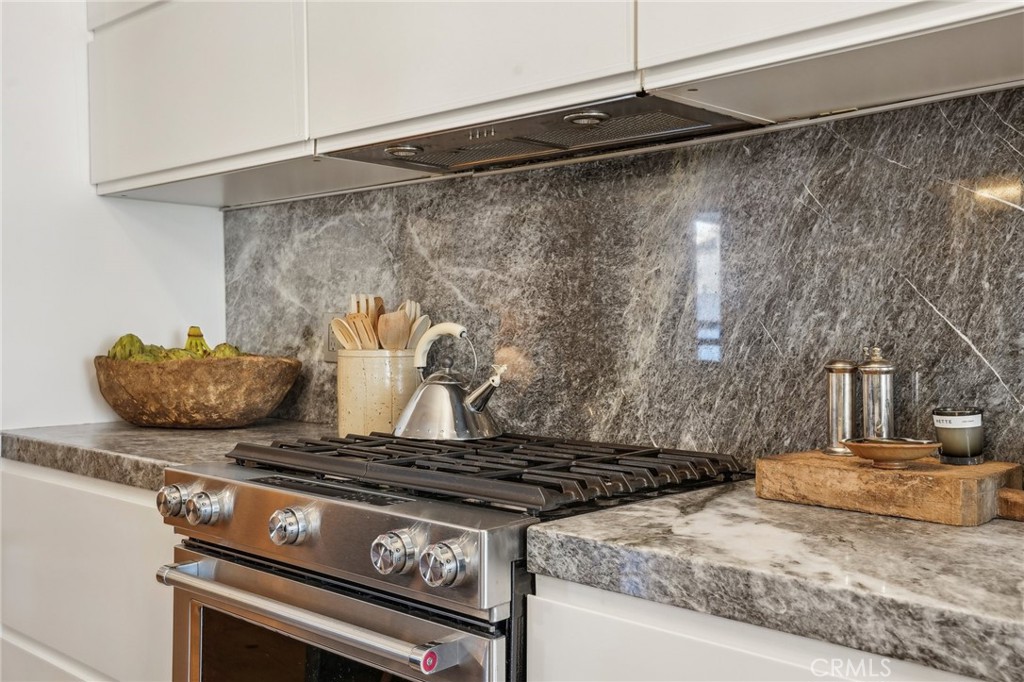 4115 Glencoe Avenue 308