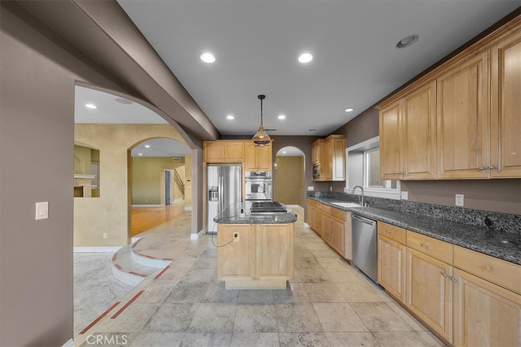 1940 Loma Drive