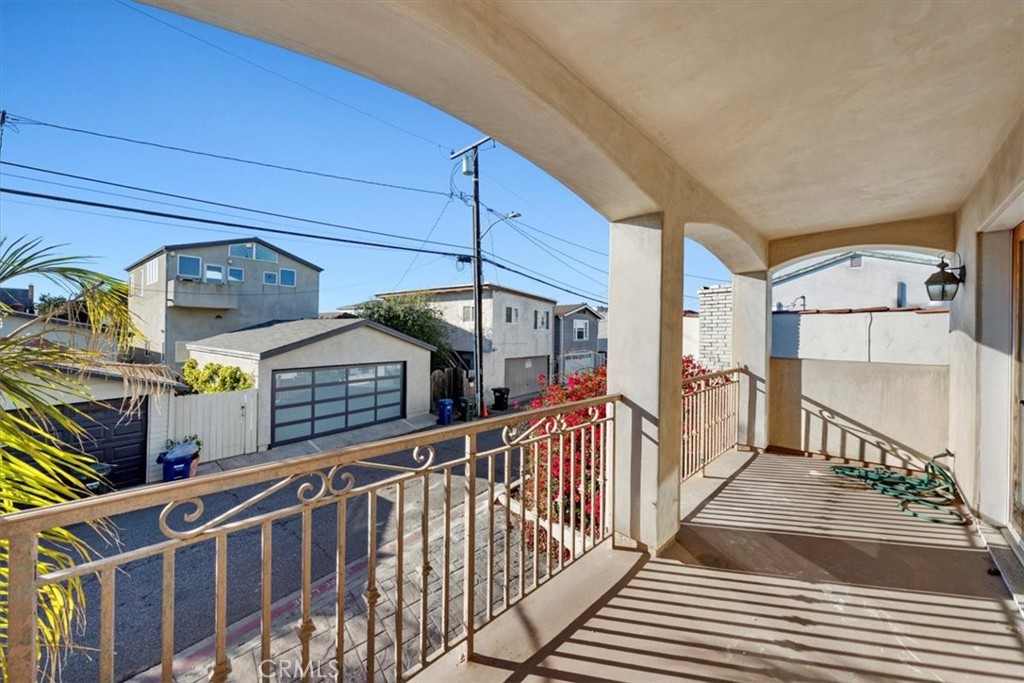 1940 Loma Drive