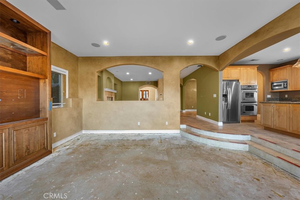 1940 Loma Drive