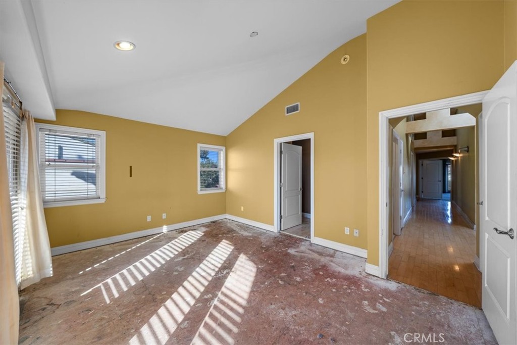 1940 Loma Drive