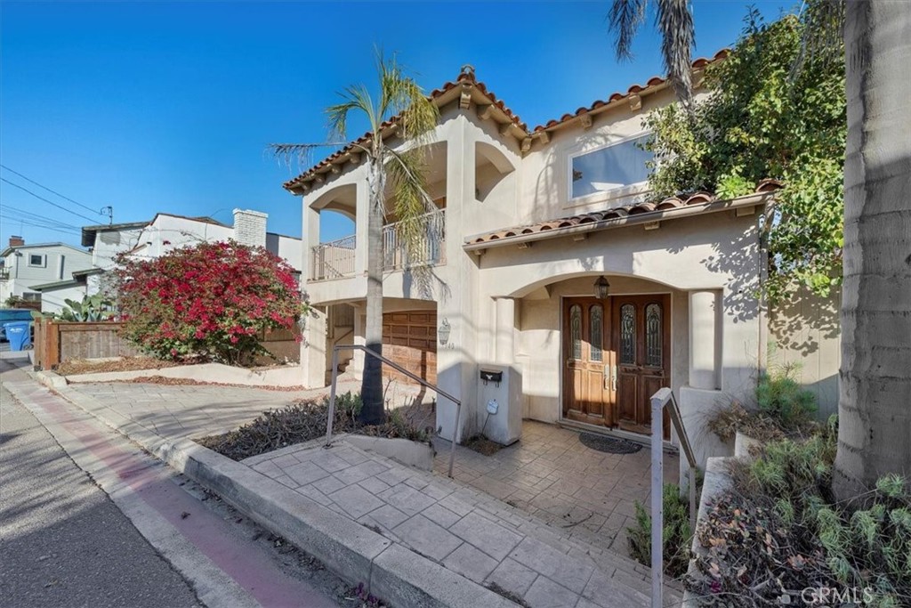1940 Loma Drive