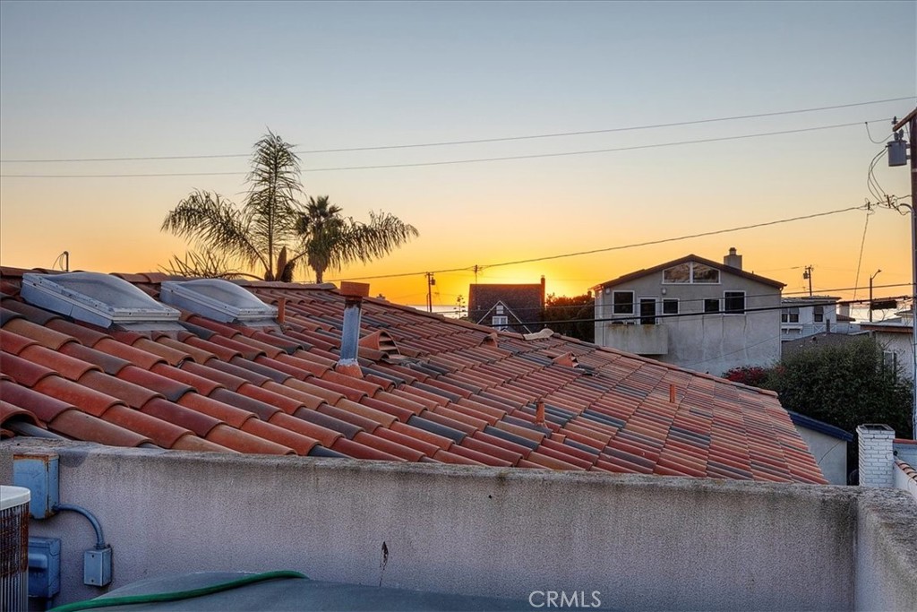 1940 Loma Drive