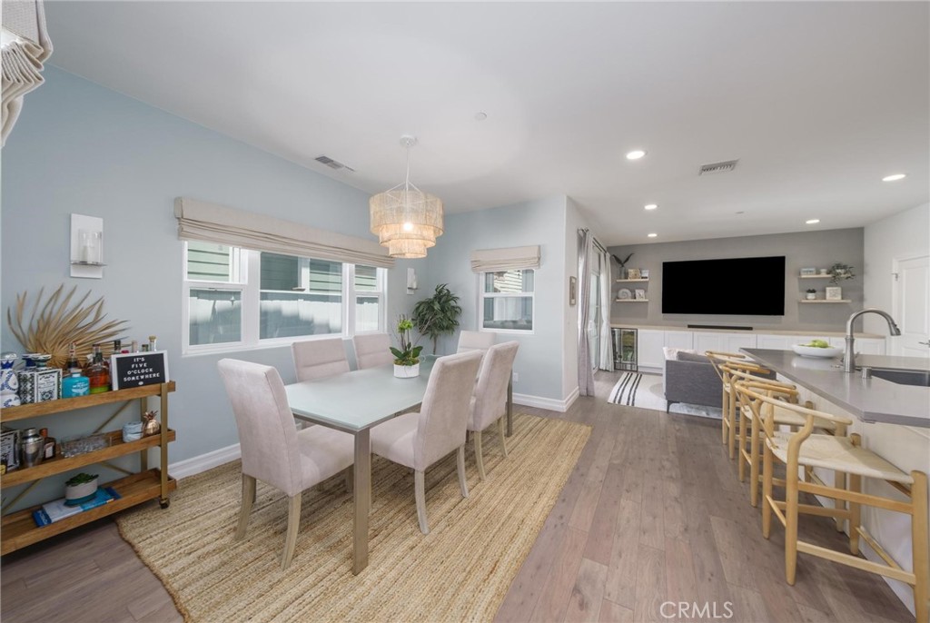 530 N Francisca Avenue A