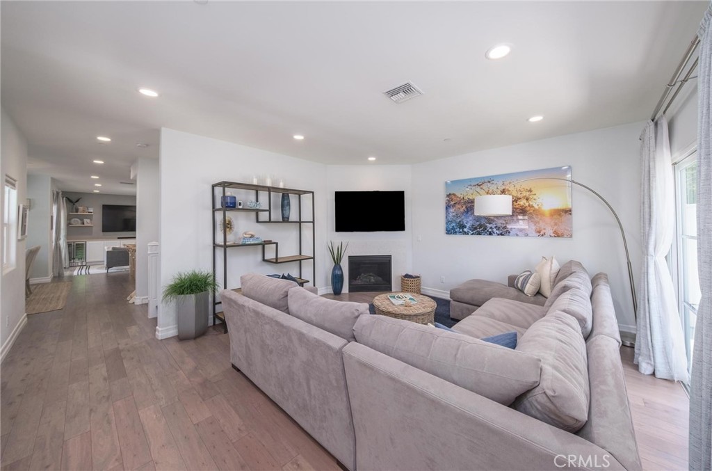 530 N Francisca Avenue A