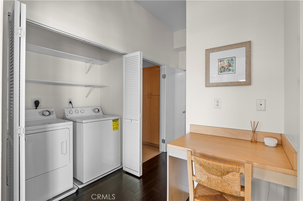 388 E Ocean Boulevard 903